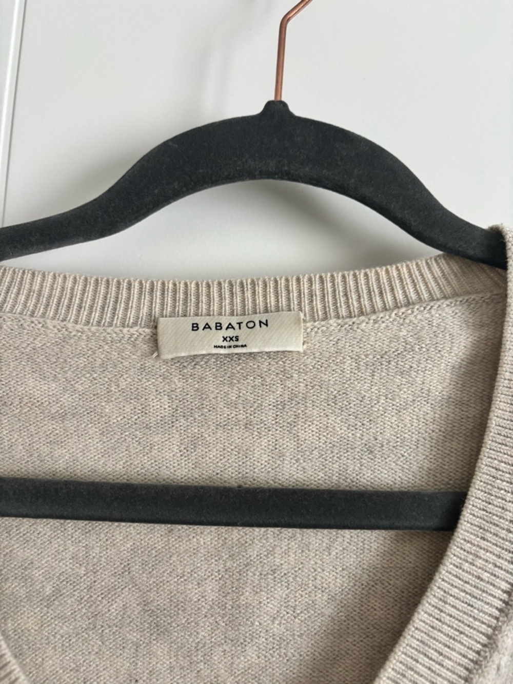 Aritzia Babaton Ollie Sweater - Picture 2 of 9